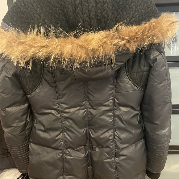 Women’s Rudsak “Sophie” down jacket size medium - Picture 6 of 7